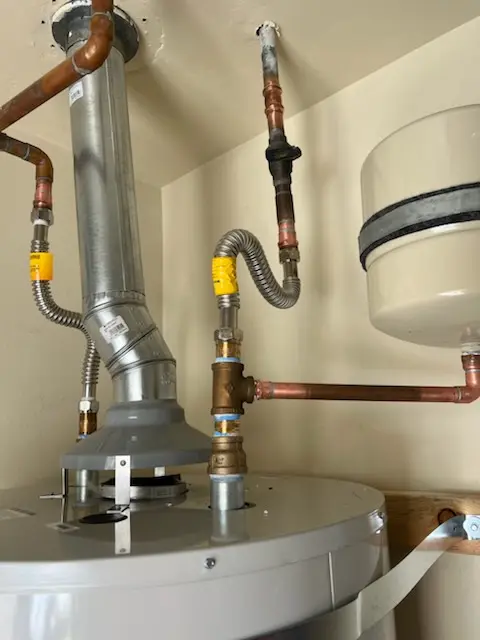 Water heater installation and plumbing repair in Midwest City